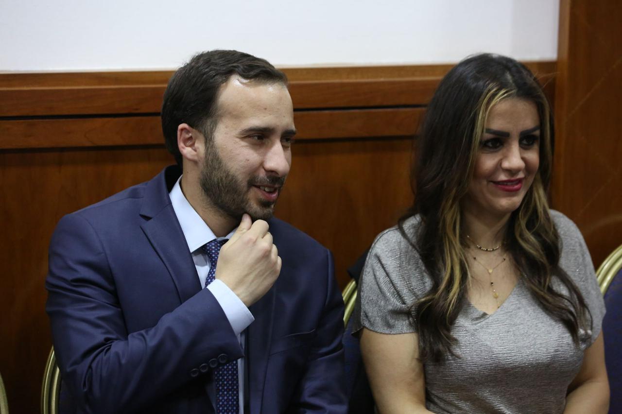 Madar Al-Saa Images 0.4696963836927458