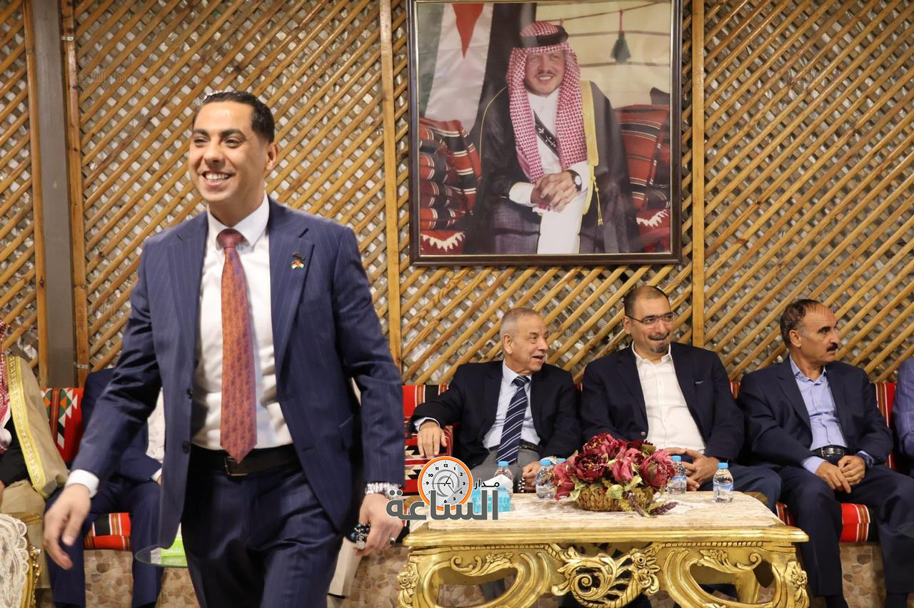 Madar Al-Saa Images 0.82209053982139