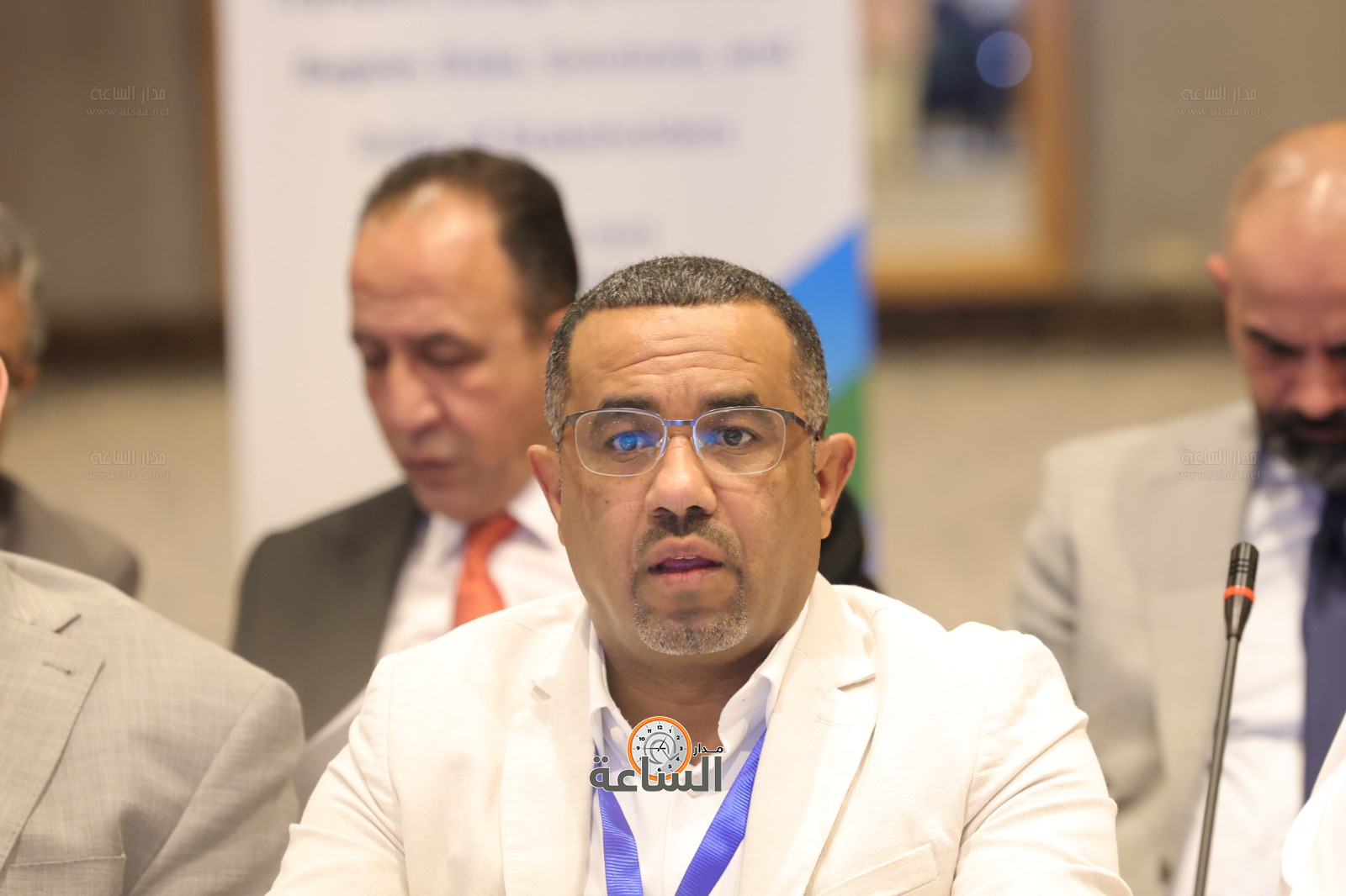 Madar Al-Saa Images 0.7828800758773342