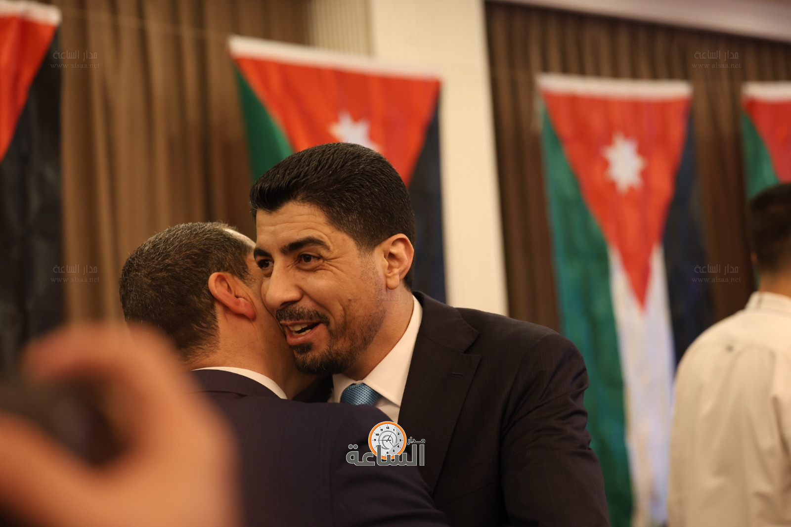 Madar Al-Saa Images 0.7627207471312929