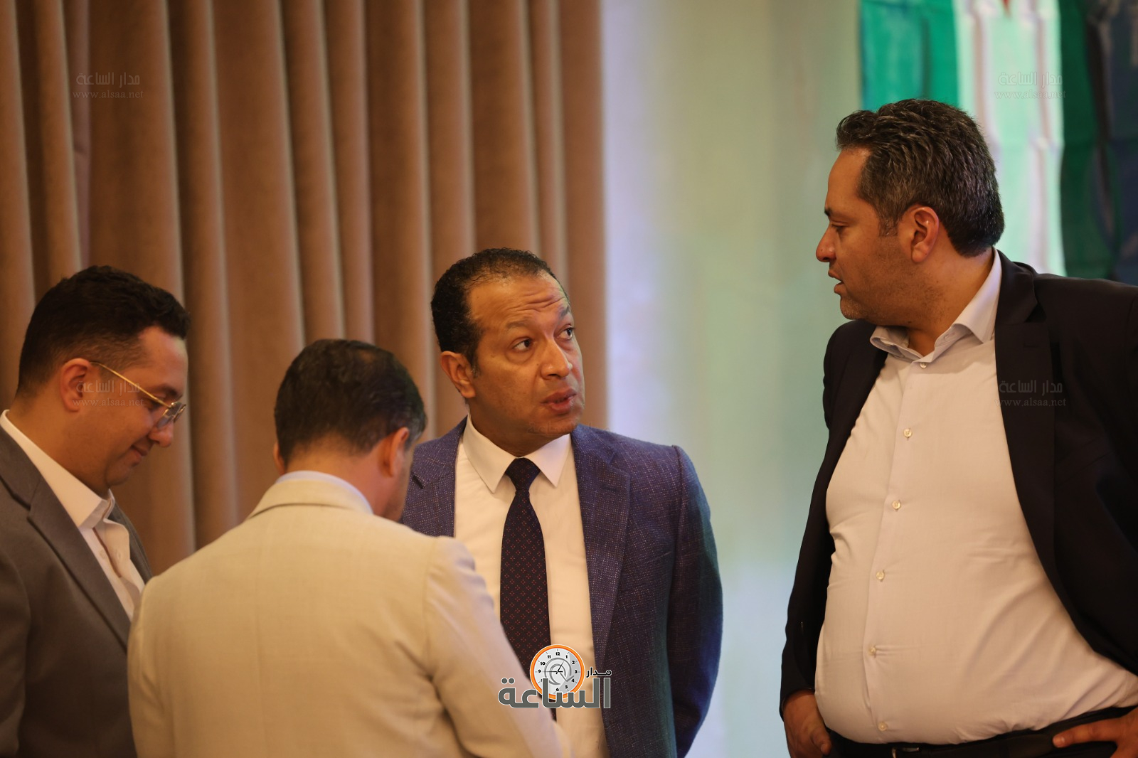 Madar Al-Saa Images 0.9314824944843277