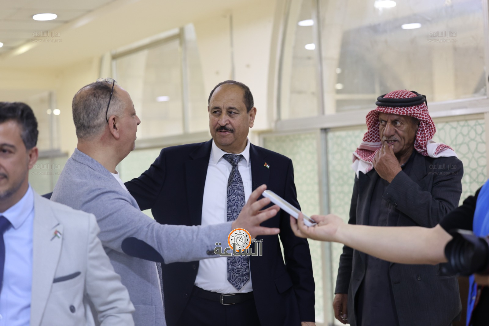 Madar Al-Saa Images 0.1107305976856433