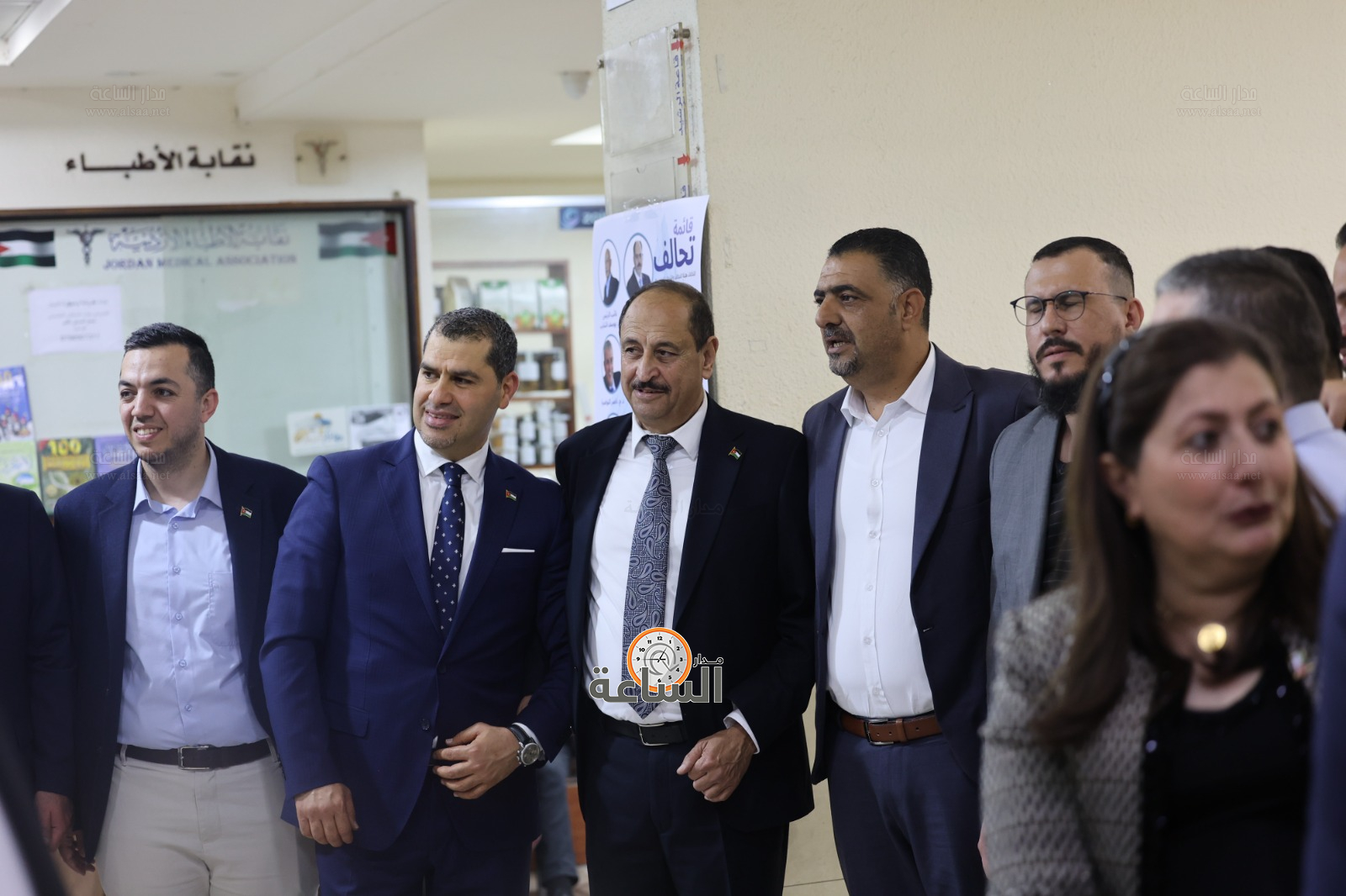 Madar Al-Saa Images 0.4258657816584346