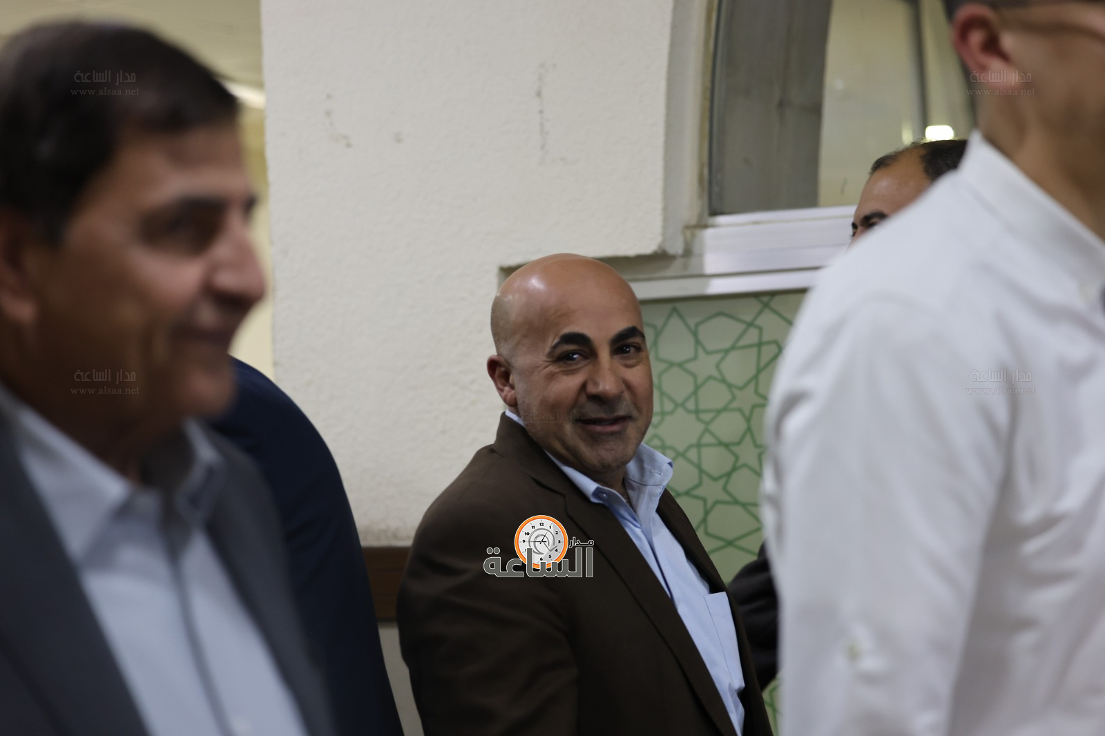 Madar Al-Saa Images 0.6808300523749257