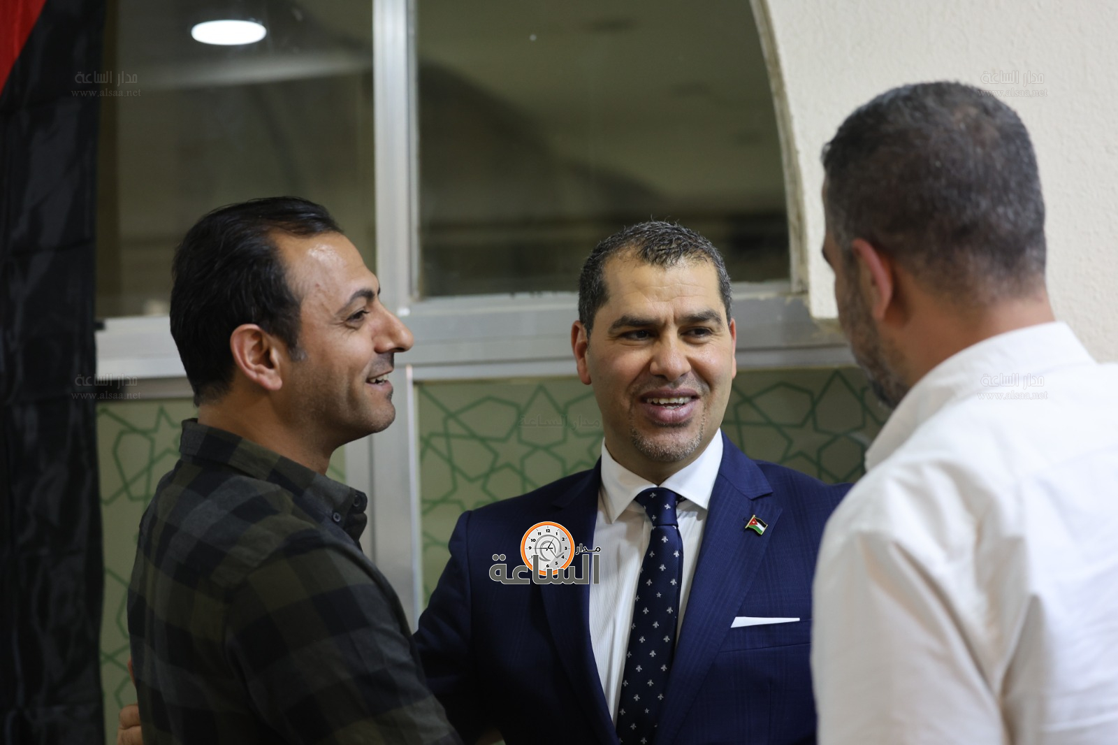 Madar Al-Saa Images 0.6770181176010319