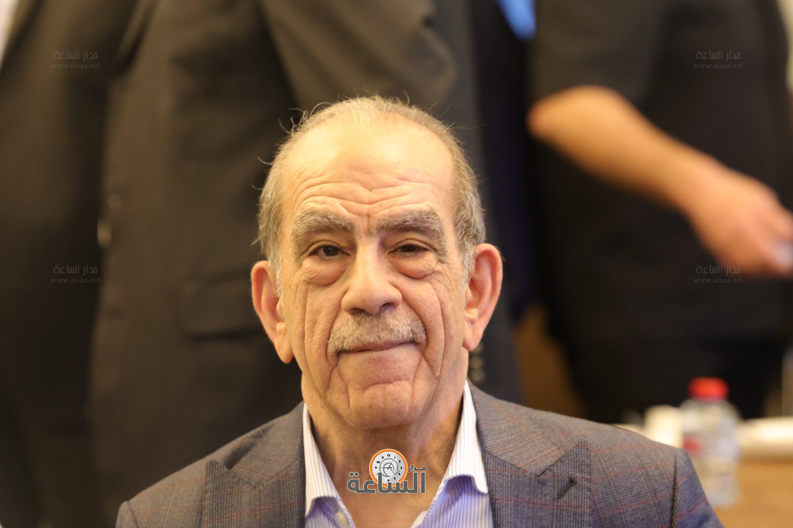 Madar Al-Saa Images 0.4910997271799372