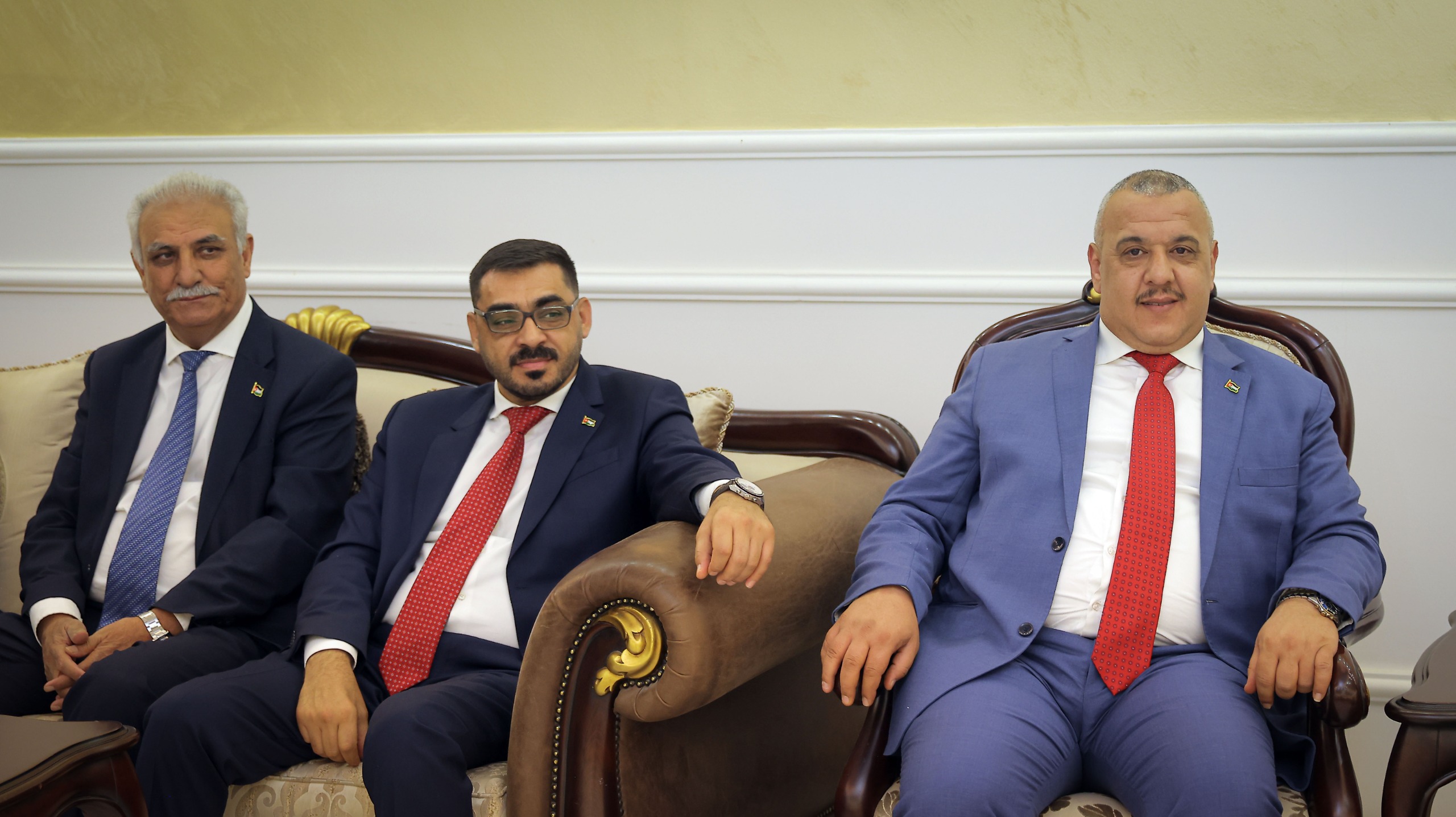 Madar Al-Saa Images 0.208227036735239