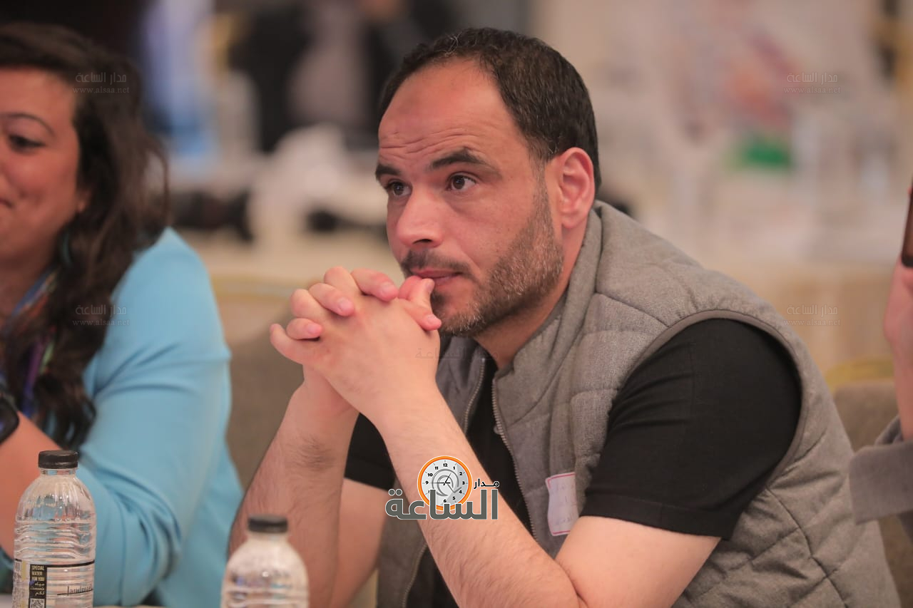 Madar Al-Saa Images 0.7260557810557282