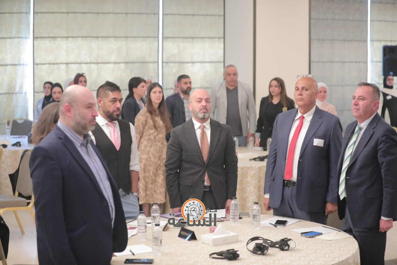 Madar Al-Saa Images 0.05382316424132516