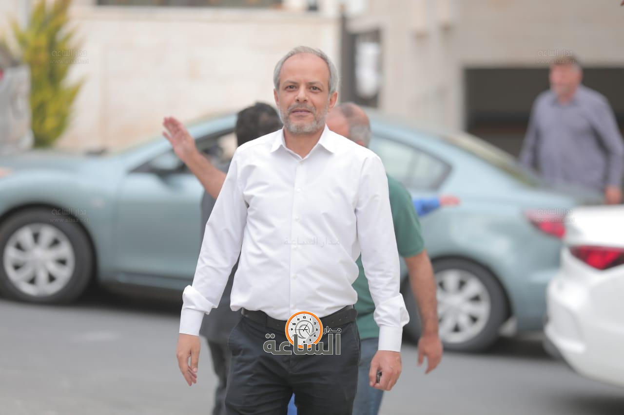 Madar Al-Saa Images 0.34621878935399686