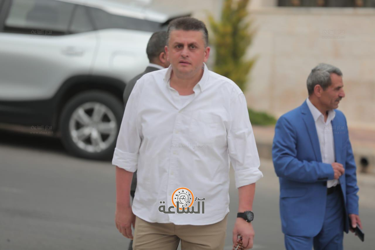 Madar Al-Saa Images 0.28412447796806817