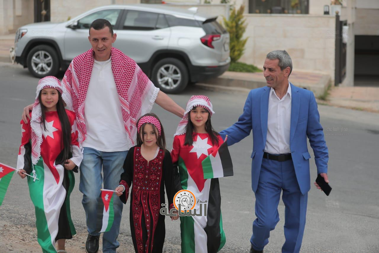 Madar Al-Saa Images 0.22101329142911608