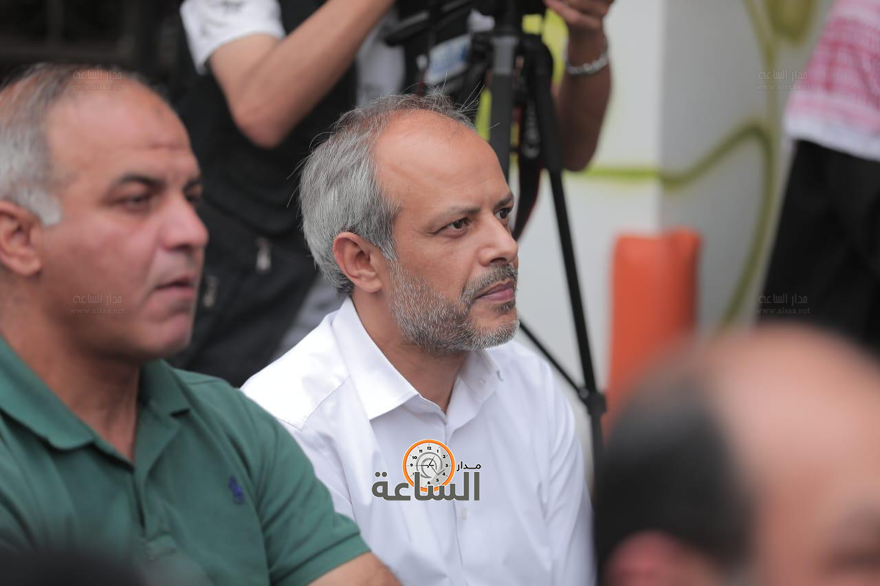 Madar Al-Saa Images 0.9403758856646448