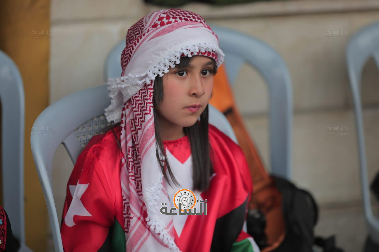 Madar Al-Saa Images 0.40979007305373827