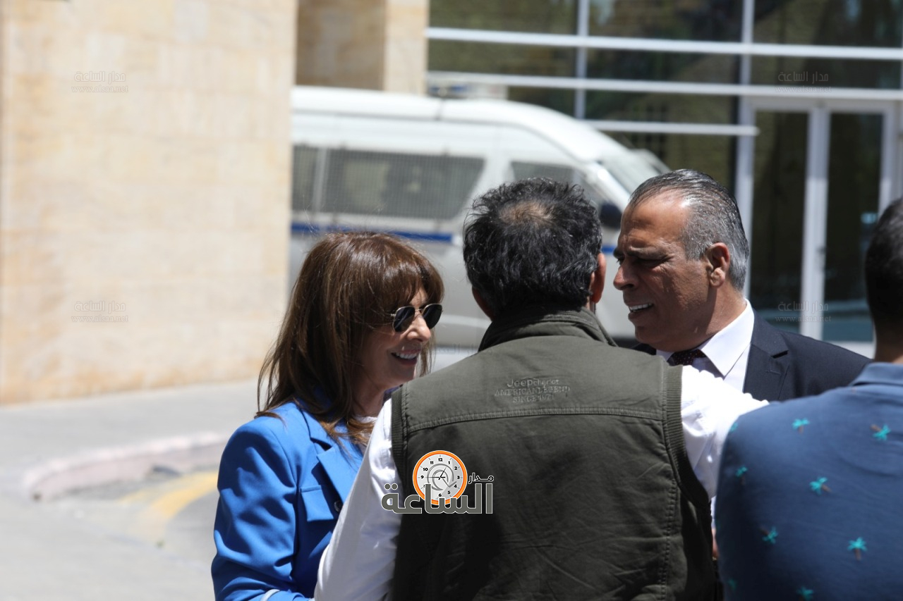 Madar Al-Saa Images 0.4827563451058233