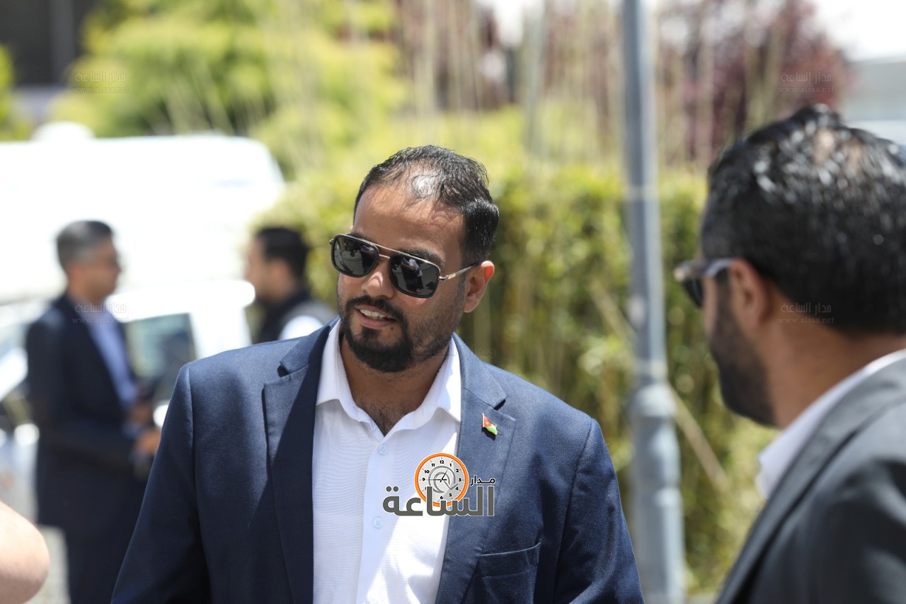 Madar Al-Saa Images 0.4180471495928285