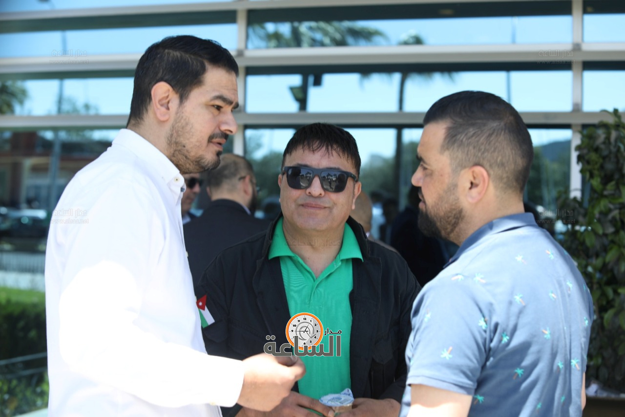 Madar Al-Saa Images 0.06113524143249138