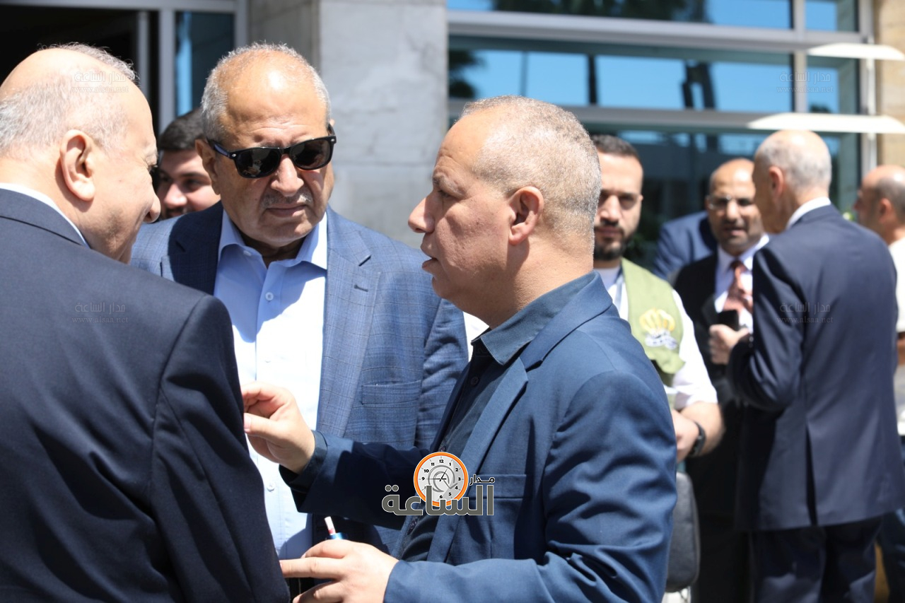 Madar Al-Saa Images 0.01175370093589212