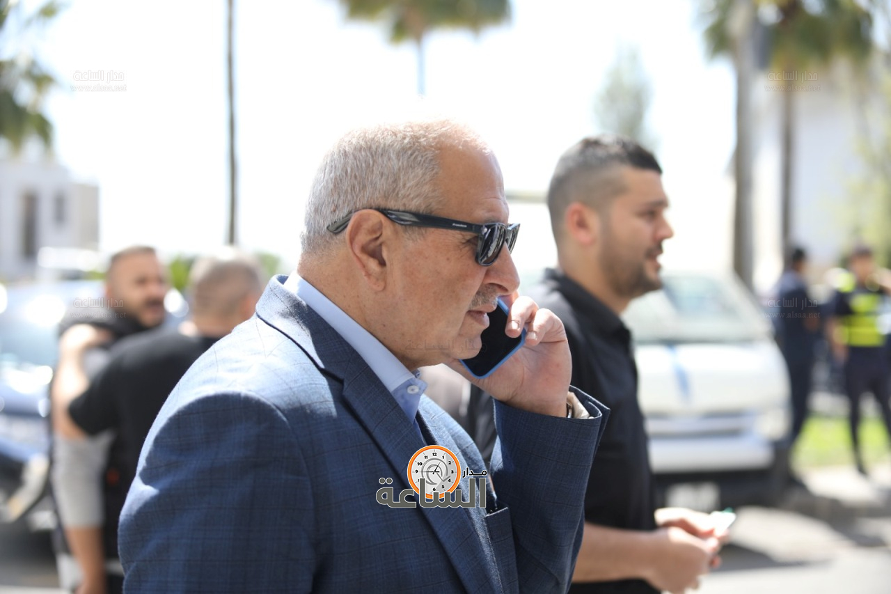 Madar Al-Saa Images 0.42597236187030696