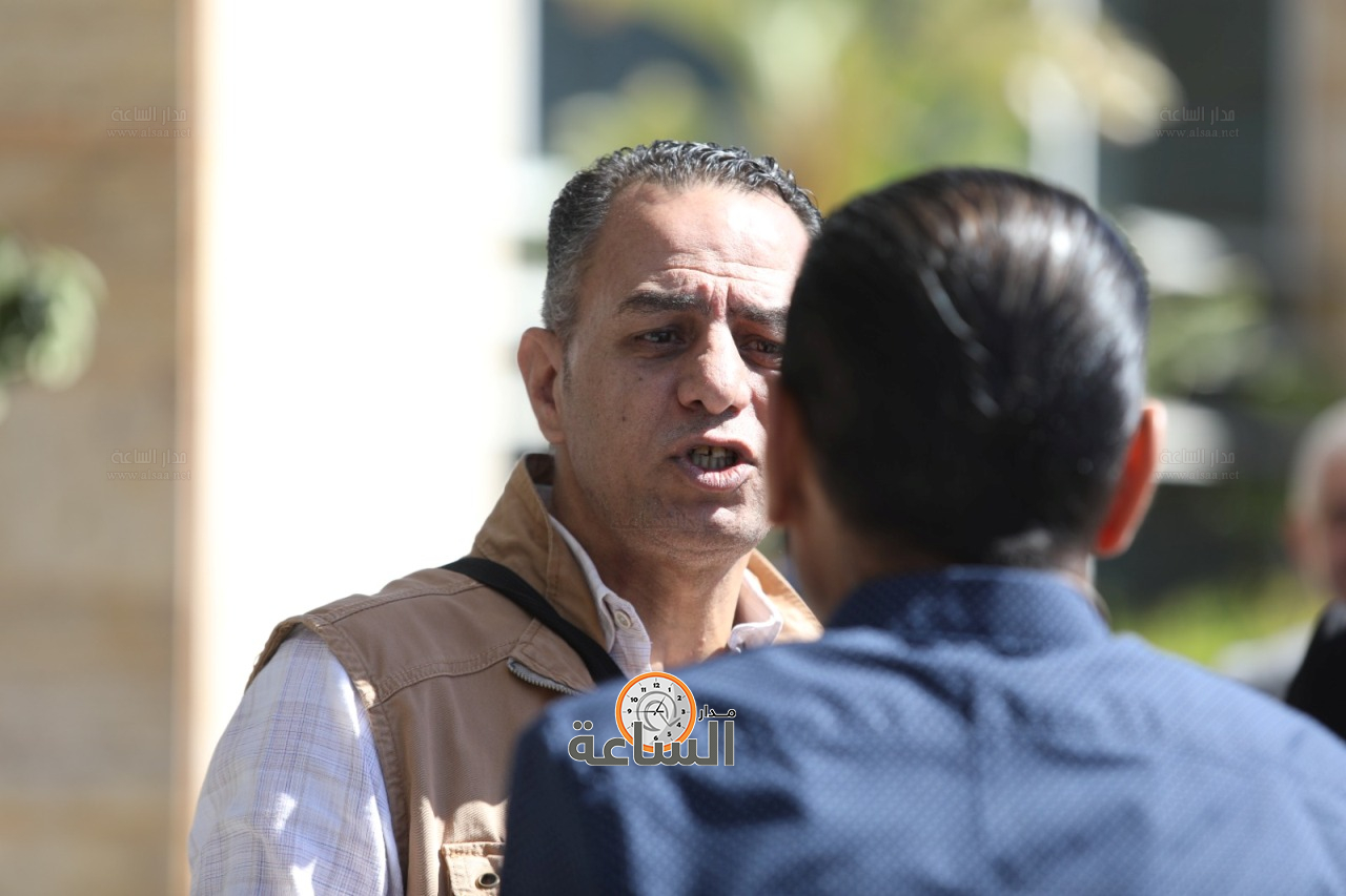 Madar Al-Saa Images 0.240534630785585