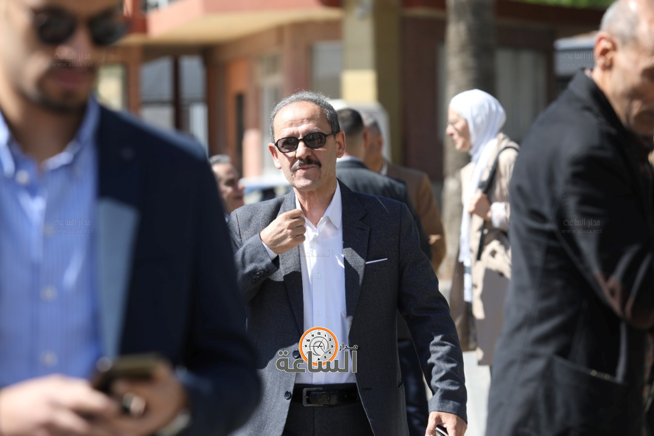 Madar Al-Saa Images 0.03030584459476482