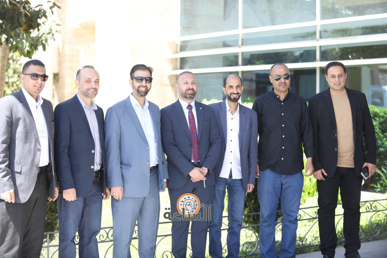 Madar Al-Saa Images 0.3089220385745869