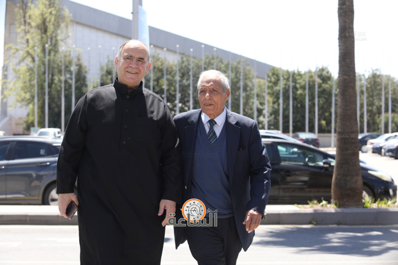 Madar Al-Saa Images 0.019366942144563026