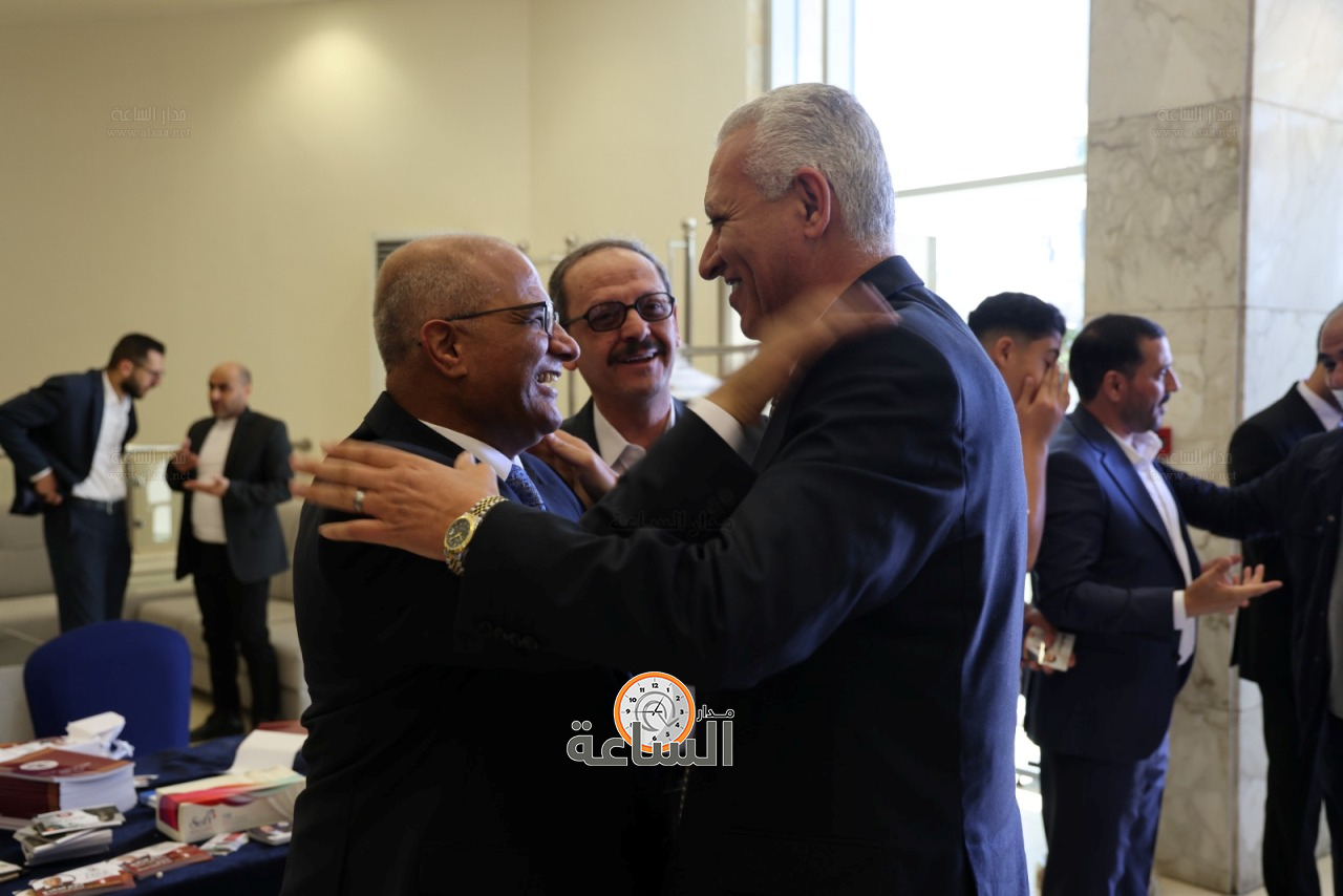 Madar Al-Saa Images 0.06821145713117882