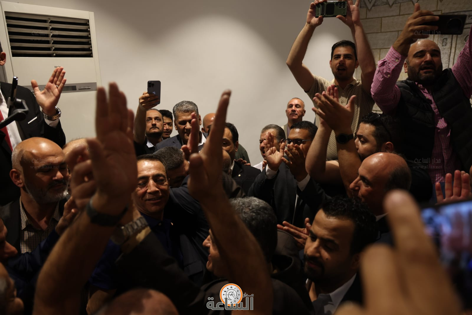 Madar Al-Saa Images 0.6599701209606305