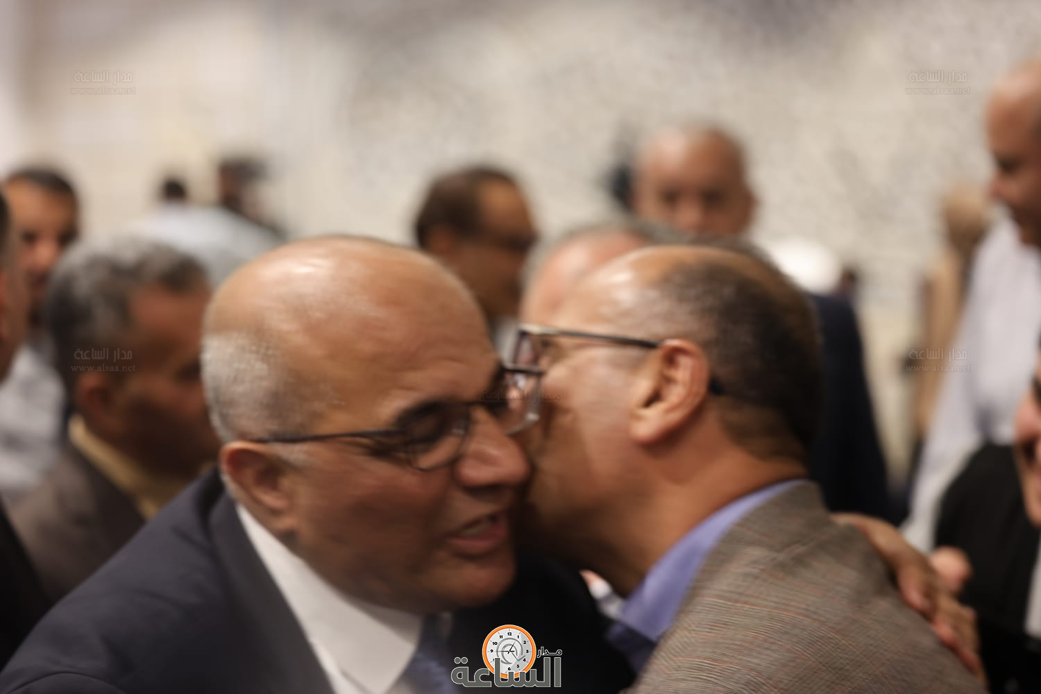 Madar Al-Saa Images 0.909790946722274