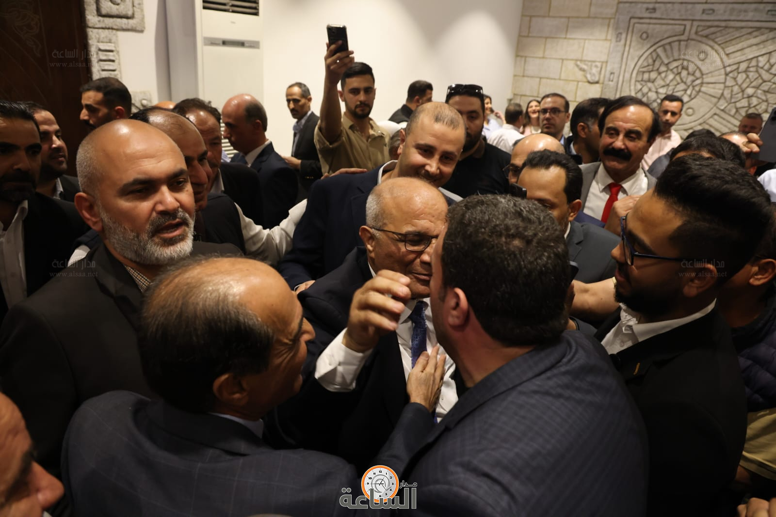 Madar Al-Saa Images 0.5045636463572687