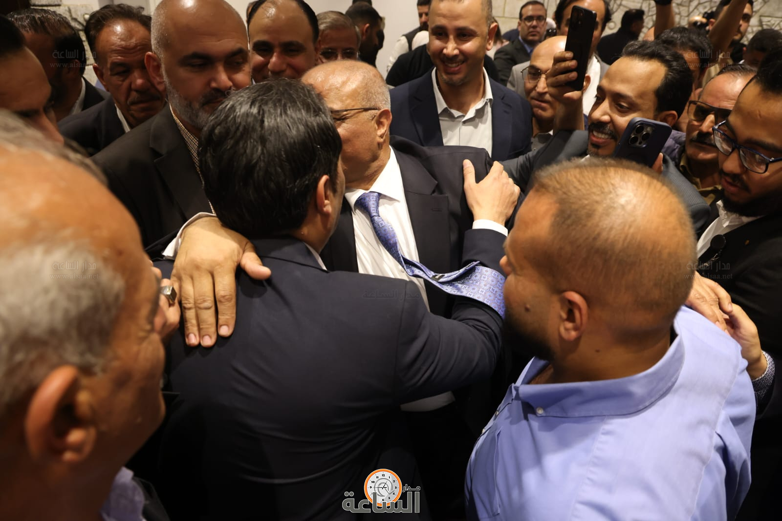 Madar Al-Saa Images 0.7336884325628443