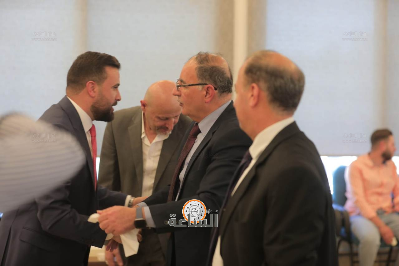 Madar Al-Saa Images 0.5772943807999908