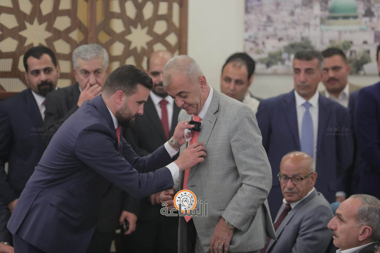 Madar Al-Saa Images 0.7669491775907