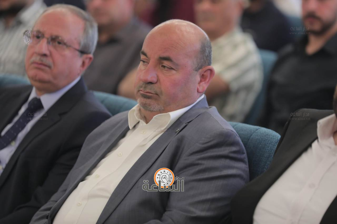 Madar Al-Saa Images 0.058179427340080414