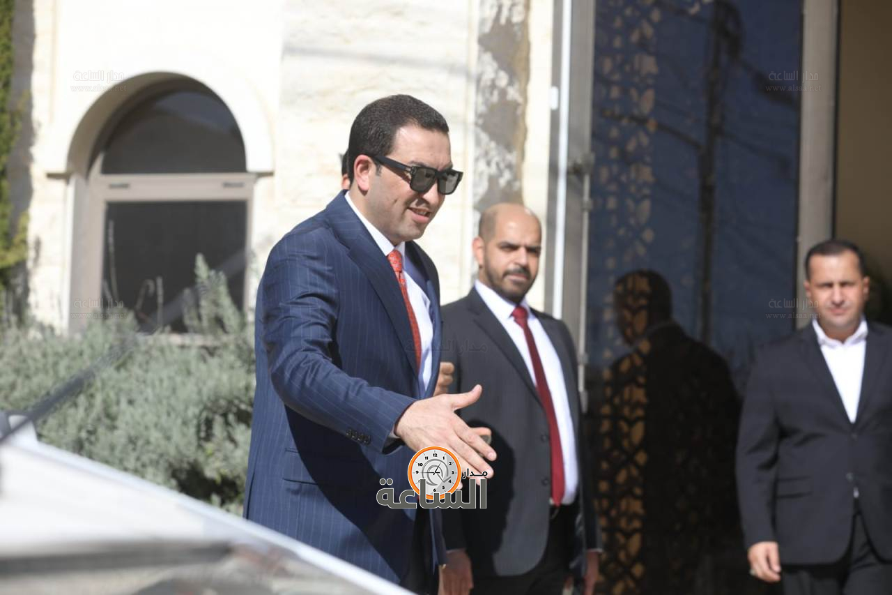 Madar Al-Saa Images 0.08575656901406192