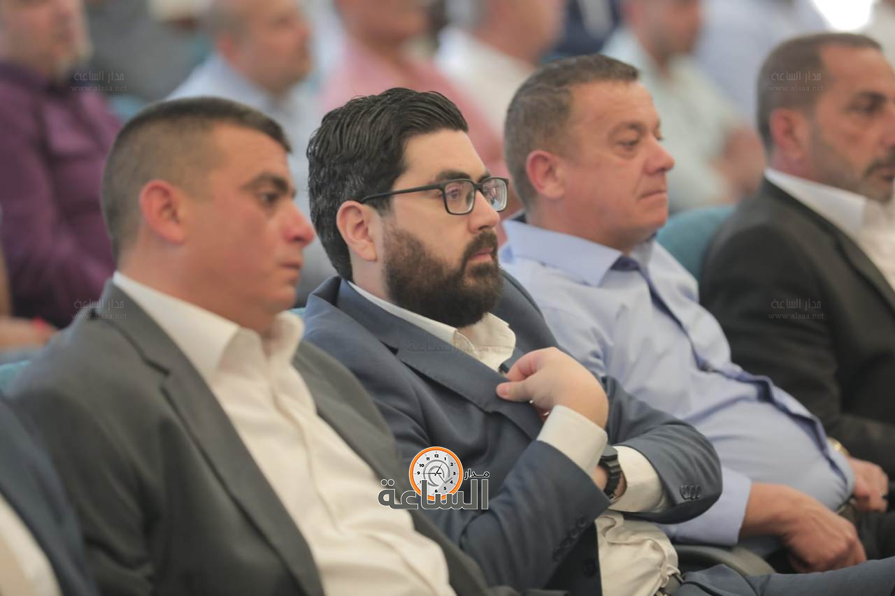 Madar Al-Saa Images 0.5576192360684412