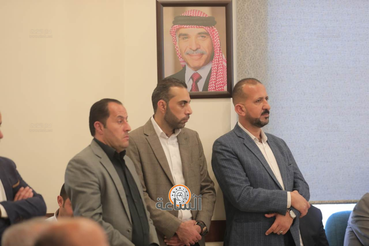 Madar Al-Saa Images 0.6364682864284994