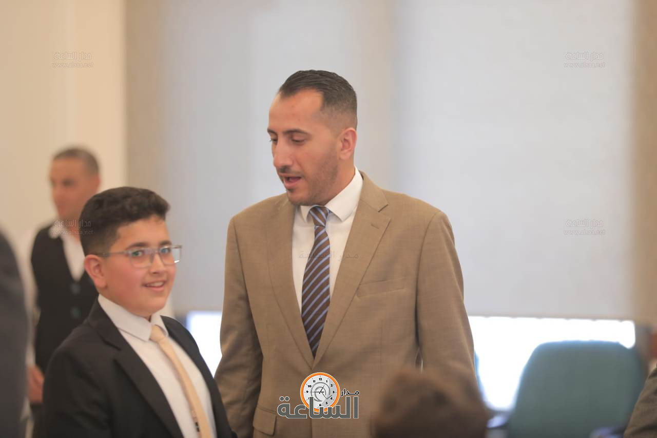 Madar Al-Saa Images 0.18978766790763224