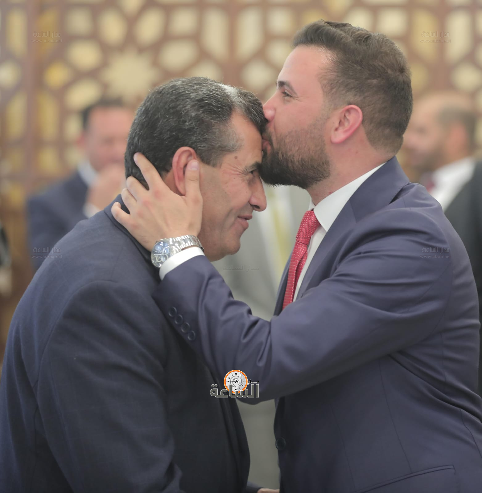 Madar Al-Saa Images 0.7940140410716823