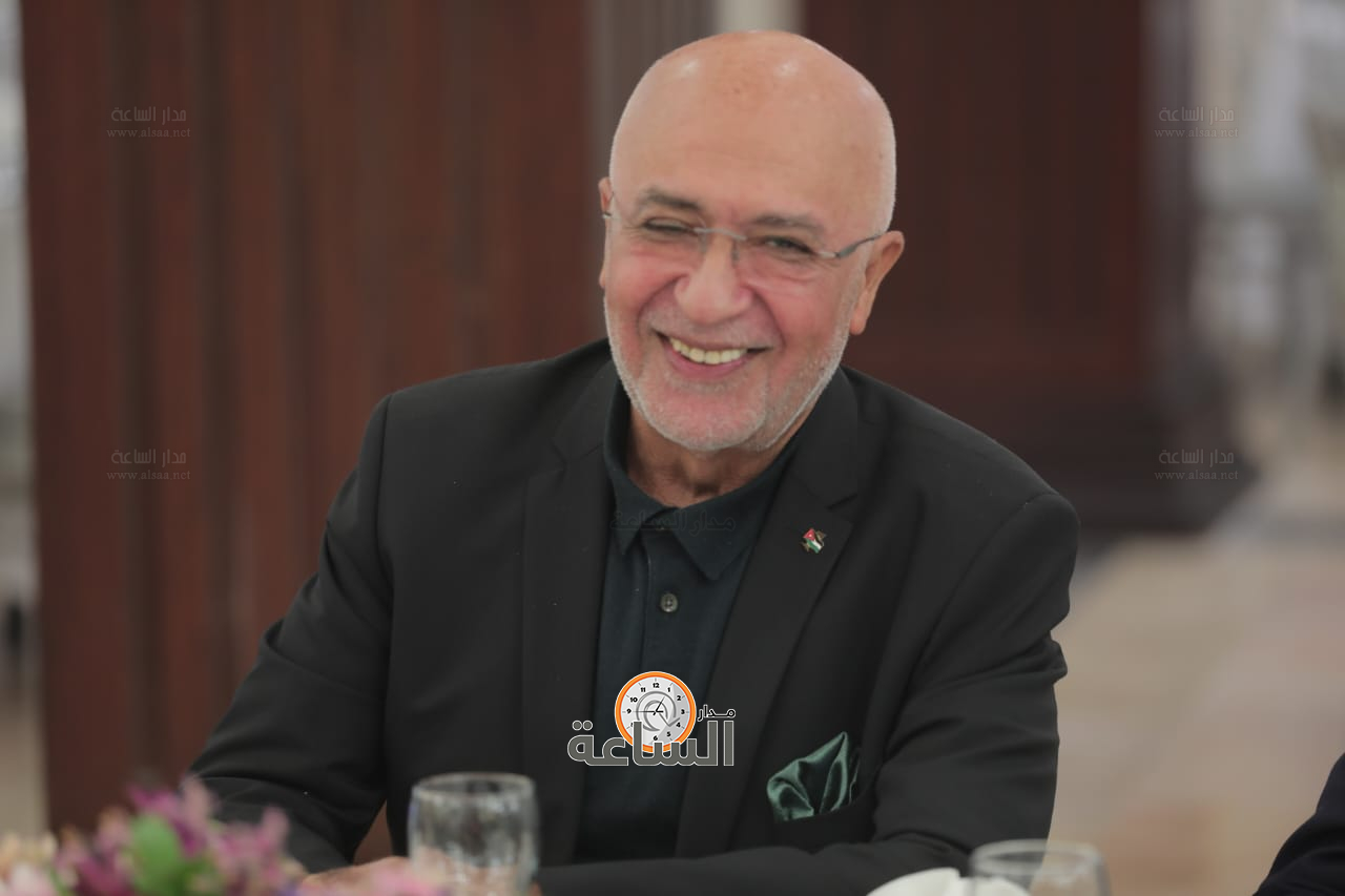 Madar Al-Saa Images 0.7471649240968283