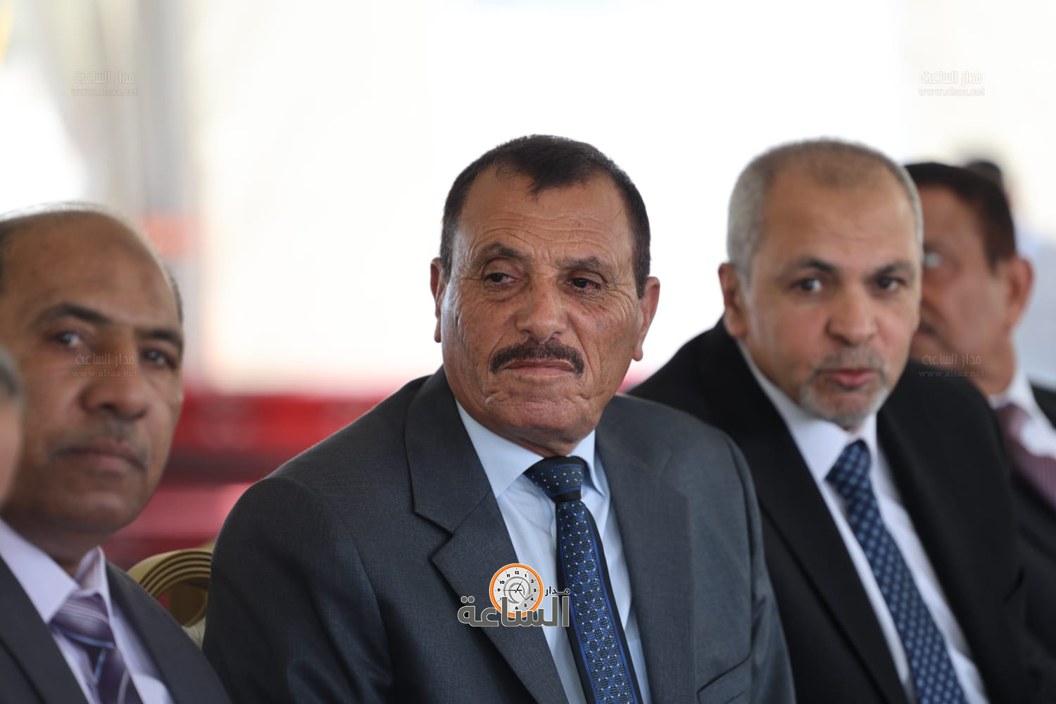 Madar Al-Saa Images 0.945314514094575