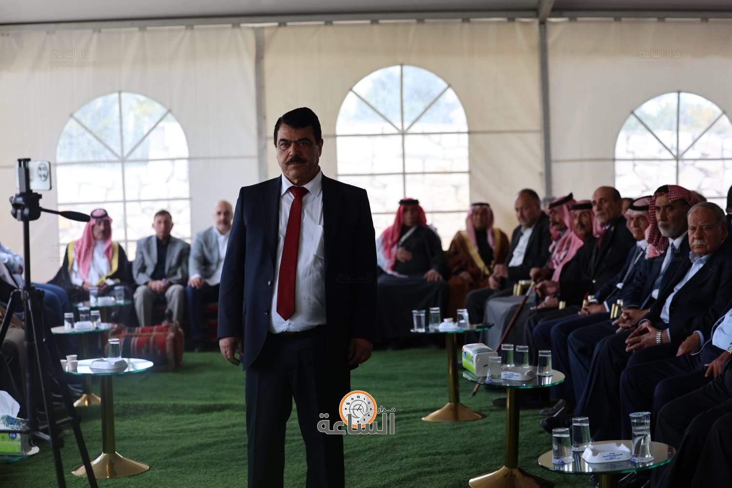 Madar Al-Saa Images 0.6063922217490566