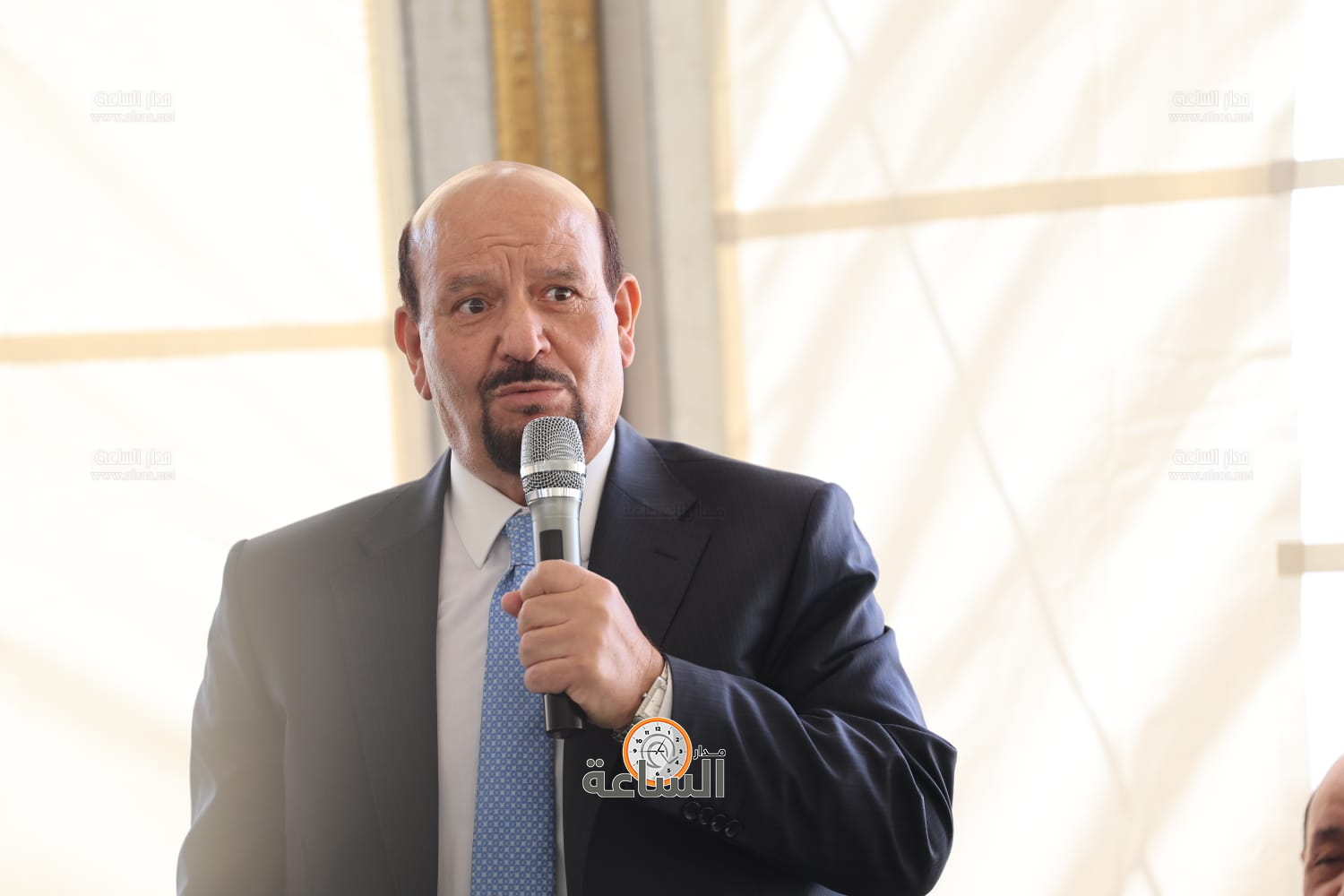 Madar Al-Saa Images 0.9145156530355364