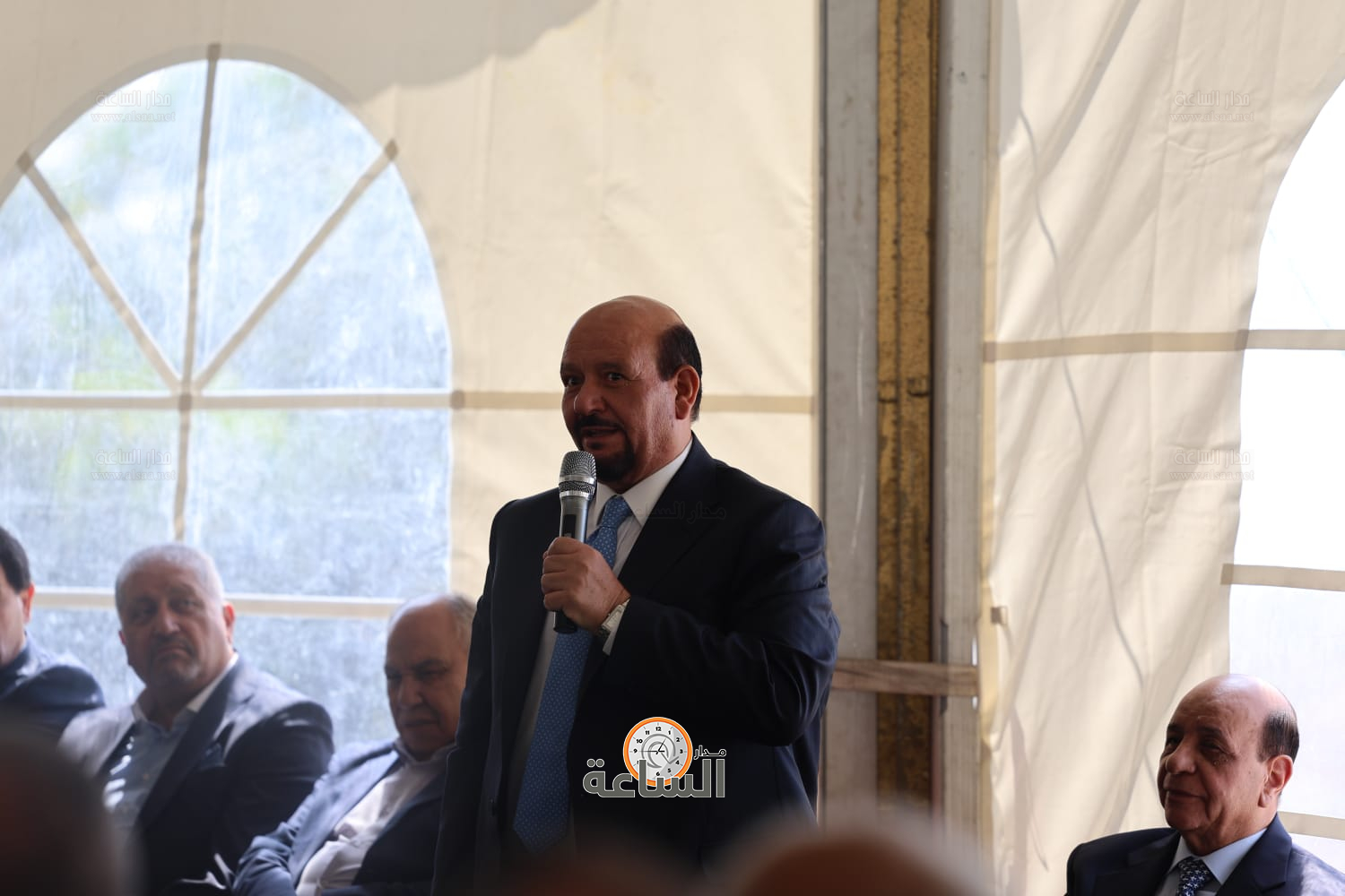 Madar Al-Saa Images 0.4154931159380626