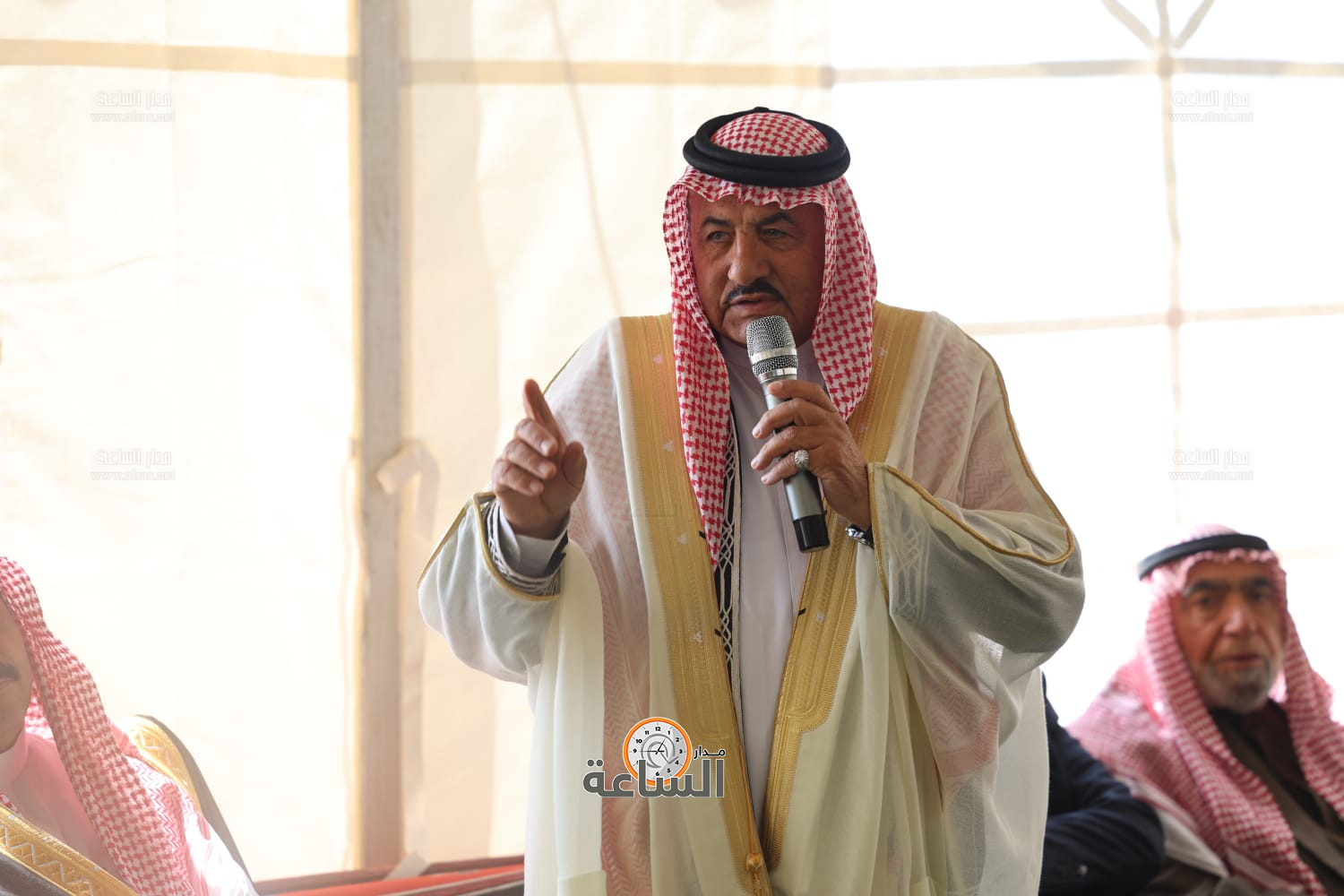 Madar Al-Saa Images 0.4454146987909825