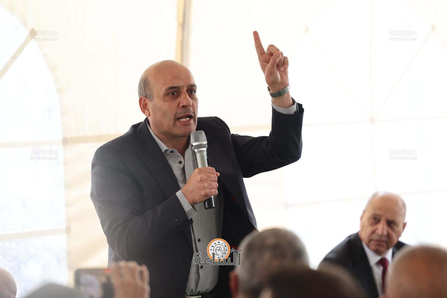 Madar Al-Saa Images 0.1273058763209265