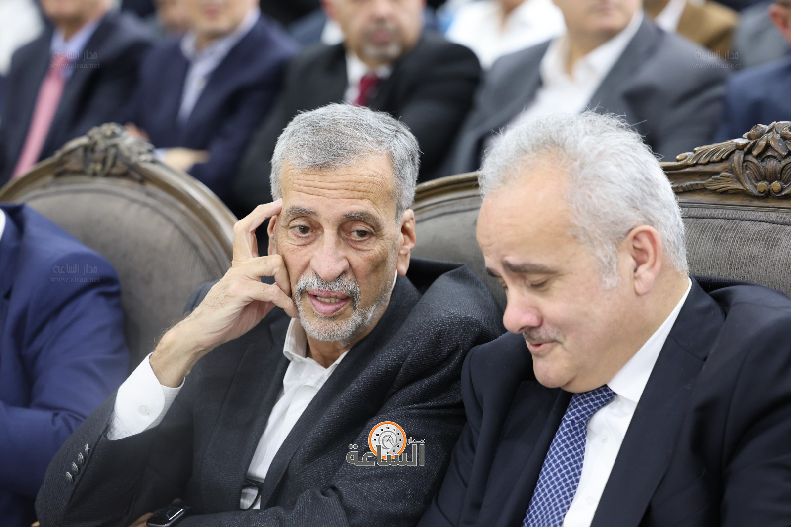 Madar Al-Saa Images 0.9835820393459093