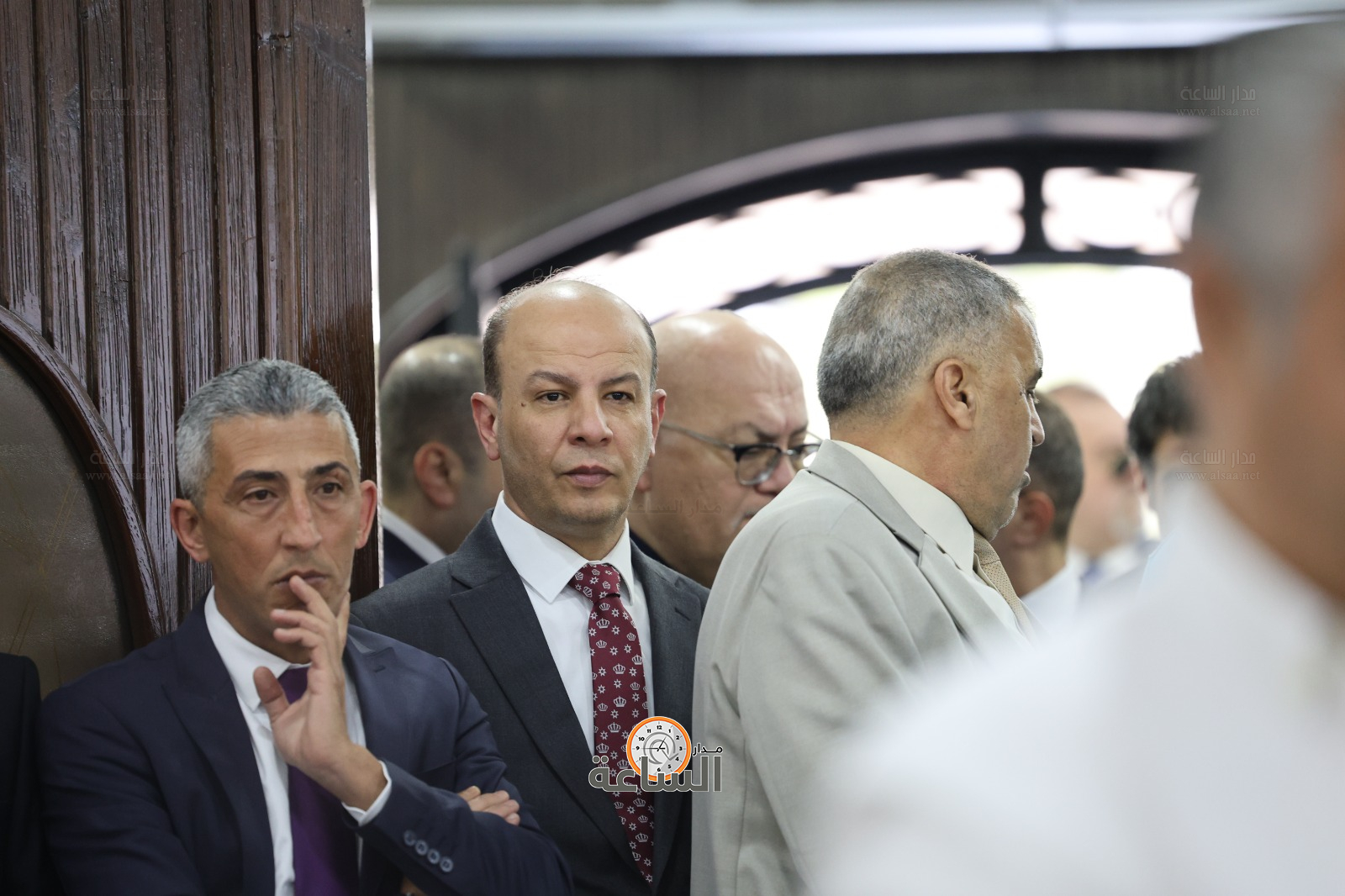 Madar Al-Saa Images 0.4391743672716737