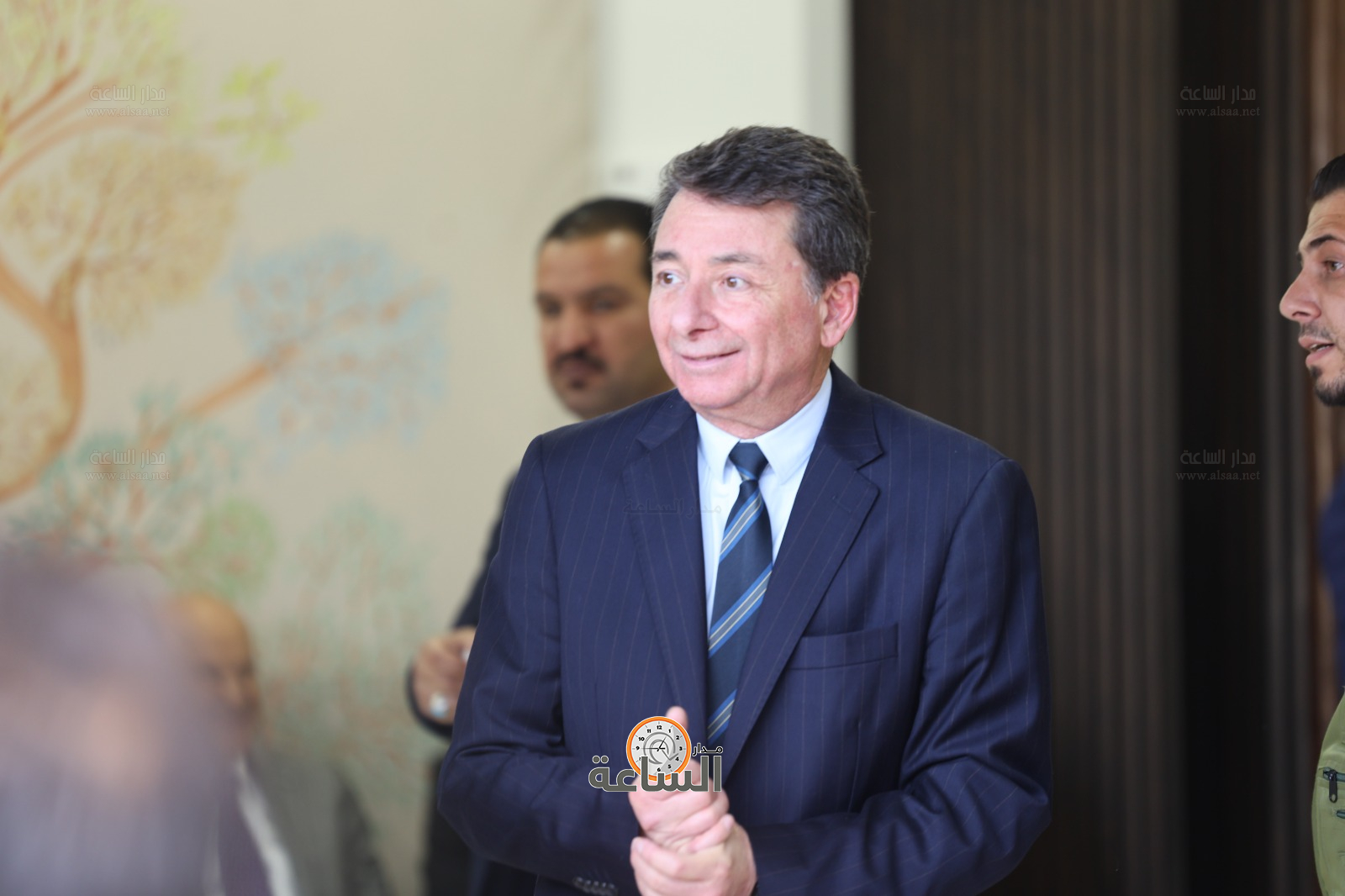 Madar Al-Saa Images 0.12697553953393836